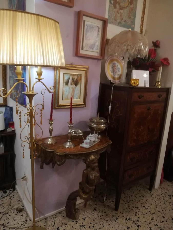 Bed and Breakfast Domus Aurea Ористано Экстерьер фото